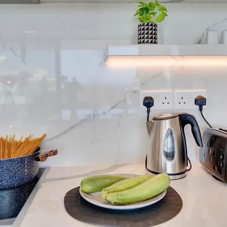 Sea View Deluxe Gaia 302 Апартаменты *