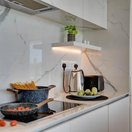 Apartamento Sea View Deluxe Gaia 302 *