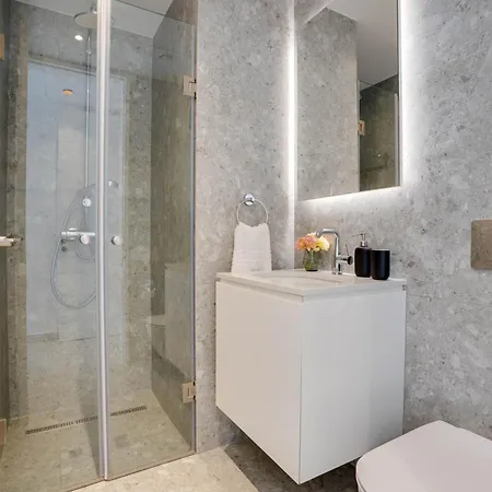 Апартаменти Sea View Deluxe Gaia 302 *