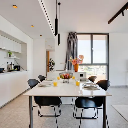 Sea View Deluxe Gaia 302 Апартаменти